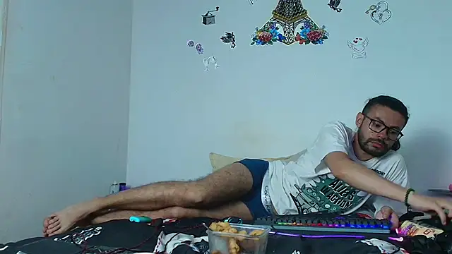 RodriWhite online show from 05/26/26, 03:37