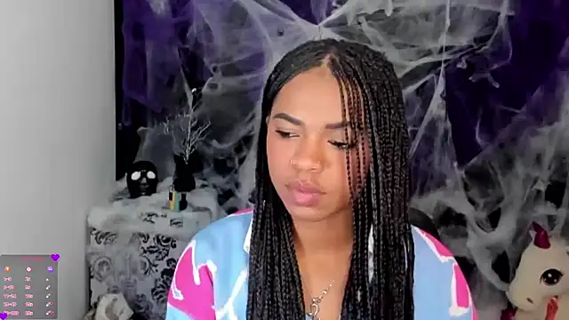 Marce 22 online show from 10/19/25, 10:23