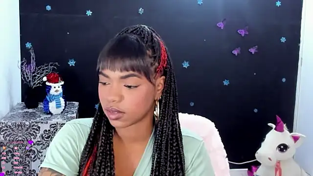 Marce 22 online show from 11/16/25, 10:46