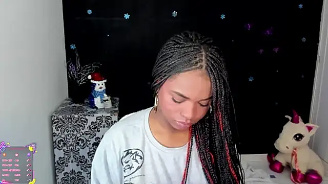 Marce 22 online show from 11/22/25, 11:25