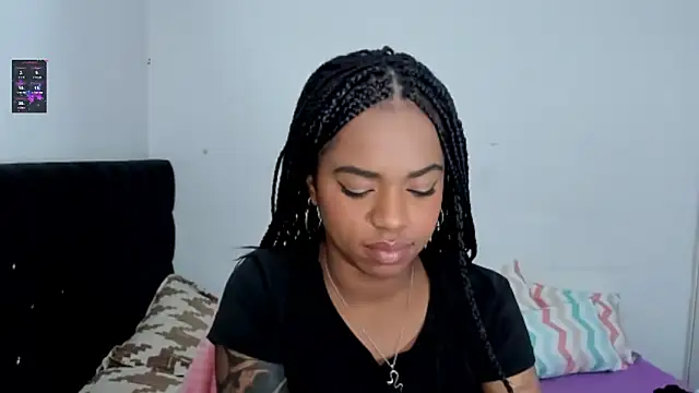 Marce 22 online show from 02/25/25, 04:24