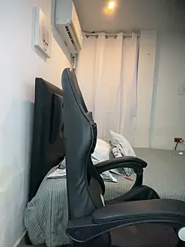 Snapshot of Belissa_miller chatting on 02/06/26, 06:59 Belissa miller online show from 02/06/26, 06:59