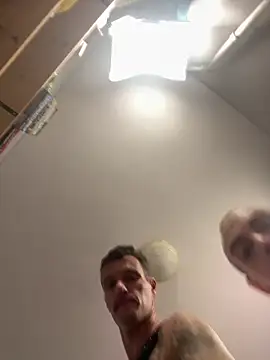 UnCuTupTheBuTT online show from 09/19/25, 02:10