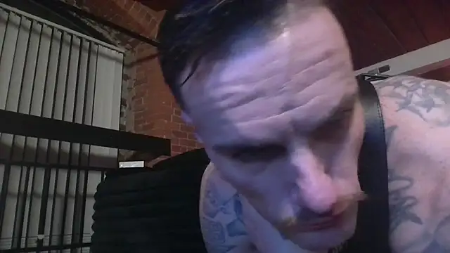 UnCuTupTheBuTT online show from 02/22/26, 07:22