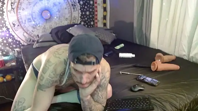 UnCuTupTheBuTT online show from 01/13/26, 10:41