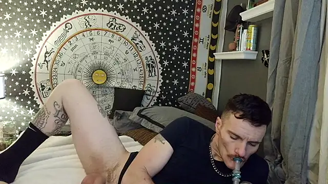 UnCuTupTheBuTT online show from 02/10/26, 03:27