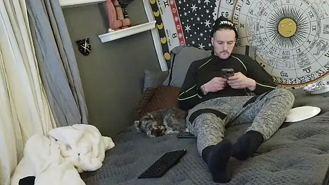 UnCuTupTheBuTT online show from 02/05/26, 08:21