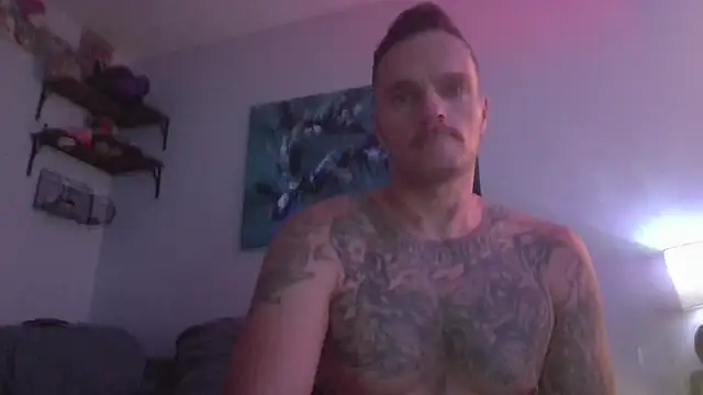 UnCuTupTheBuTT online show from 09/29/25, 06:42