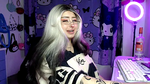 lussyevans24 online show from 03/10/26, 03:43