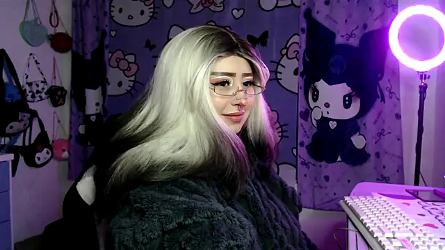 lussyevans24 online show from 03/20/26, 04:02