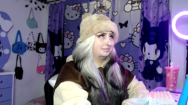 lussyevans24 online show from 11/16/25, 04:39