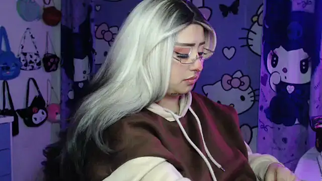 lussyevans24 online show from 03/04/26, 02:52