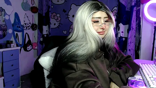 lussyevans24 online show from 03/11/26, 05:23