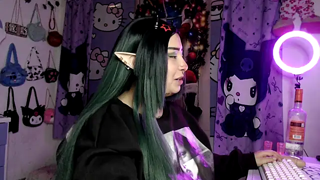 lussyevans24 online show from 01/06/26, 01:53