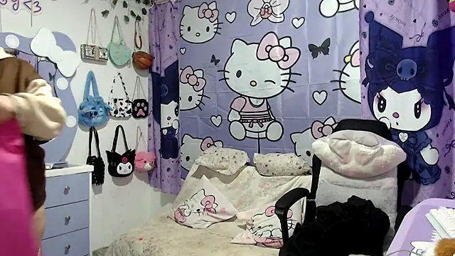 lussyevans24 online show from 12/01/25, 04:35