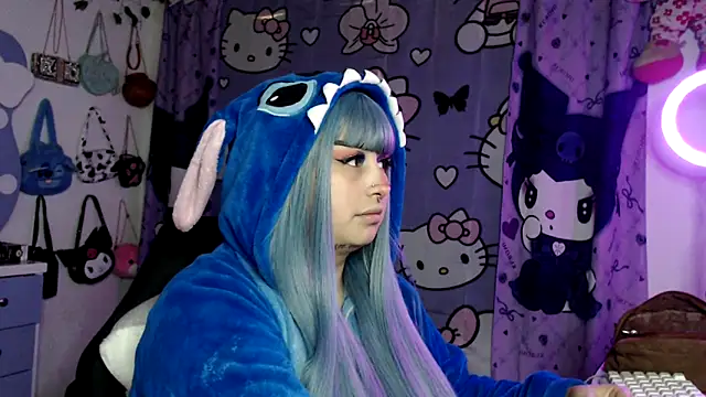 lussyevans24 online show from 02/09/26, 02:09