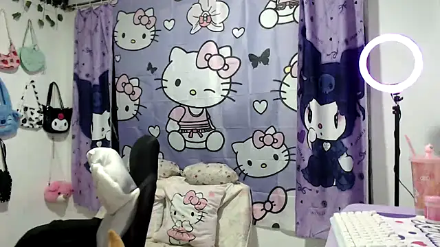 lussyevans24 online show from 11/12/25, 05:00