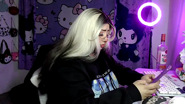 lussyevans24 online show from 03/13/26, 02:27