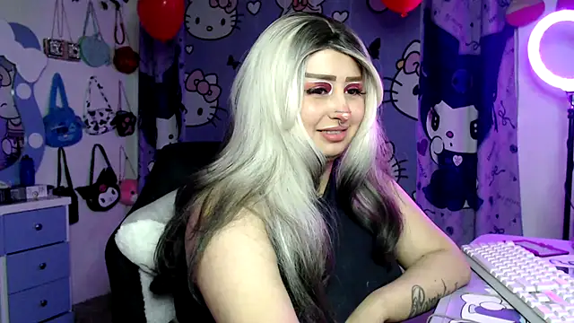 lussyevans24 online show from 02/20/26, 06:26