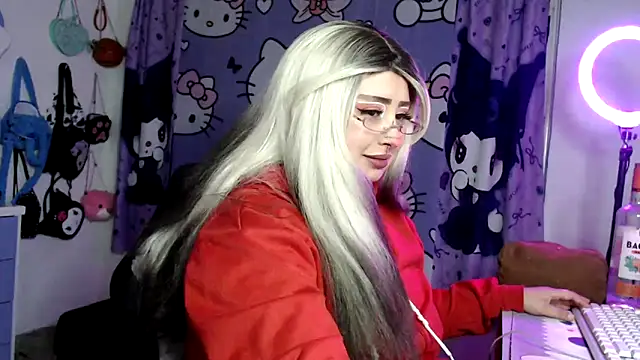 lussyevans24 online show from 04/17/26, 03:20