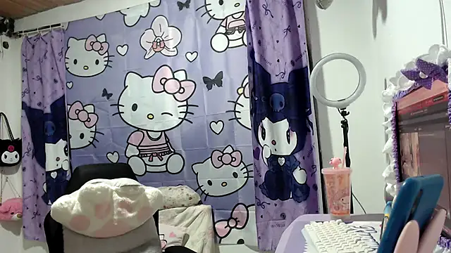 lussyevans24 online show from 11/21/25, 03:16