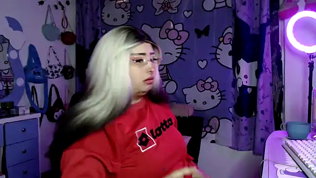 lussyevans24 online show from 03/12/26, 02:39