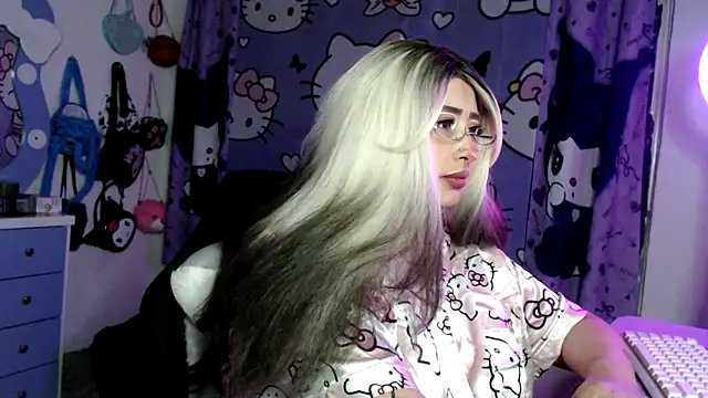 lussyevans24 online show from 04/14/26, 03:44