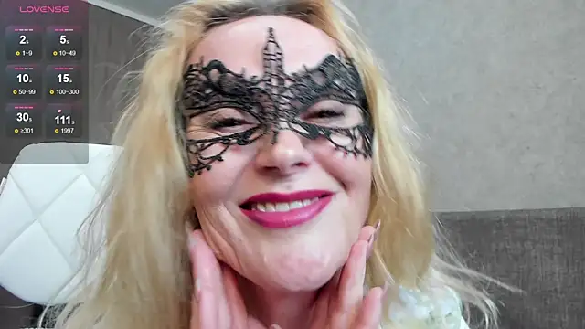 angelica marquise online show from 10/18/25, 05:48