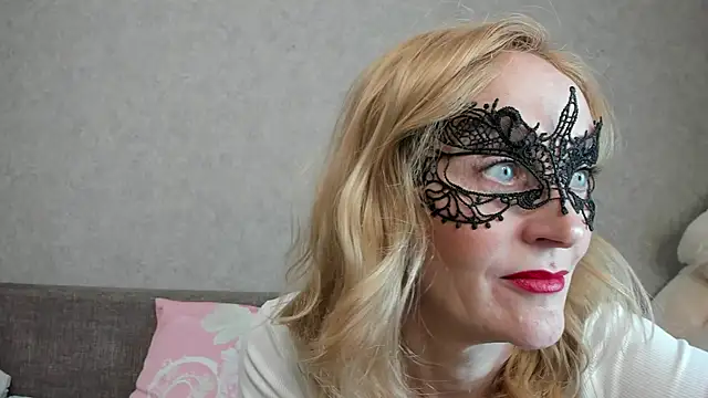 angelica marquise online show from 04/23/26, 09:16