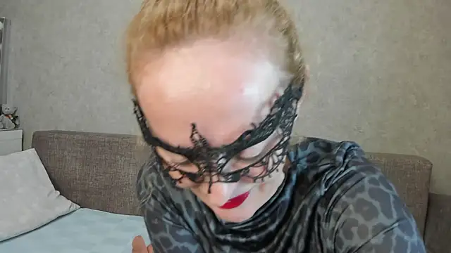 Snapshot of angelica_marquise chatting on 07/19/26, 10:01 angelica marquise online show from 07/19/26, 10:01
