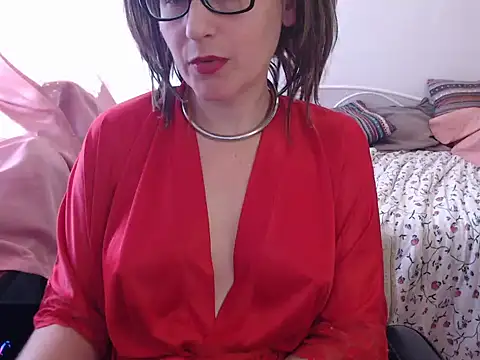SofieStarlet online show from 05/18/26, 02:22
