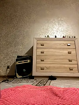 Kim SLO online show from 12/04/24, 04:10