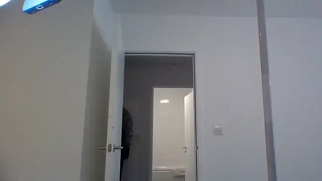 Cinderella Jewels  online show from 10/24/25, 01:21