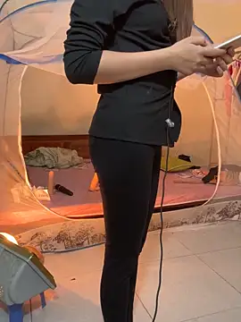 PussyWet  online show from 11/03/25, 04:21