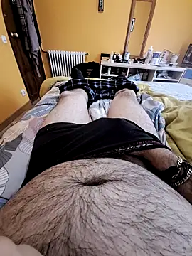 Snapshot of Escondido52 chatting on 03/19/25, 04:02 Escondido52 online show from 03/19/25, 04:02