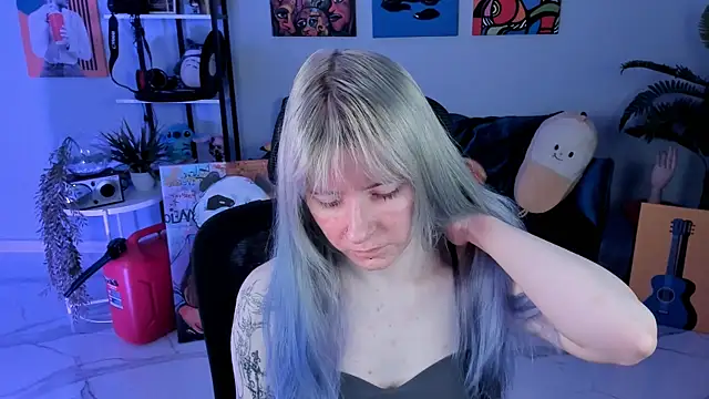 LexiWenford online show from 11/06/25, 02:59