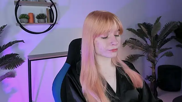 LexiWenford online show from 03/03/25, 08:51