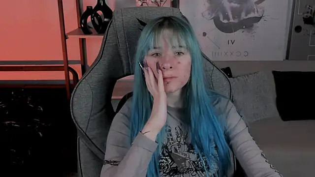 LexiWenford online show from 10/07/25, 02:56