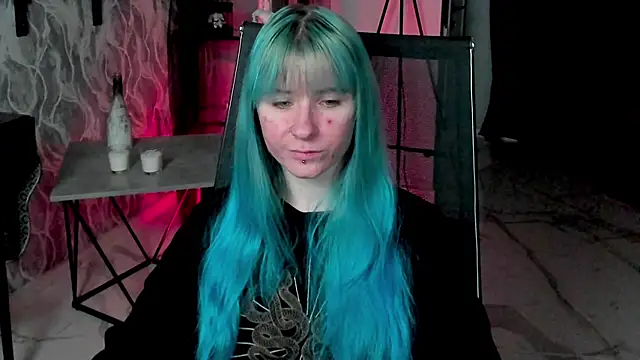 LexiWenford online show from 10/10/25, 02:45