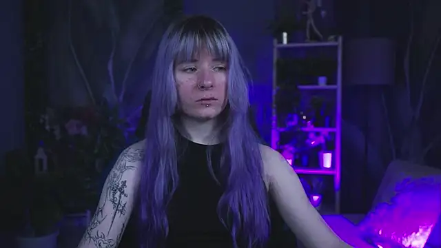 LexiWenford online show from 02/16/26, 02:43