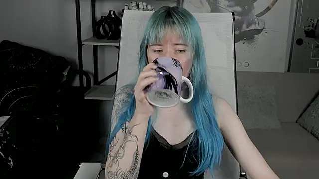 LexiWenford online show from 10/20/25, 02:46