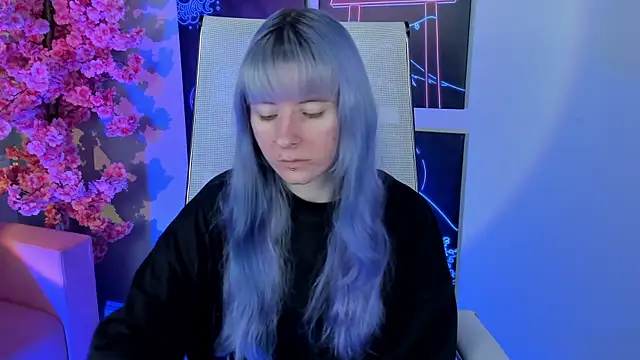 LexiWenford online show from 12/17/25, 03:22