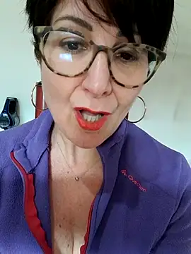 Viola8p online show from 03/29/26, 01:35