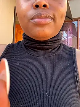 DiamondGoddes online show from 10/22/25, 02:38