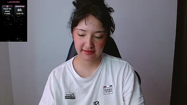 alexaa08 online show from 04/05/26, 03:08