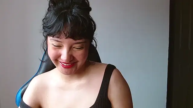 alexaa08 online show from 03/17/26, 01:47