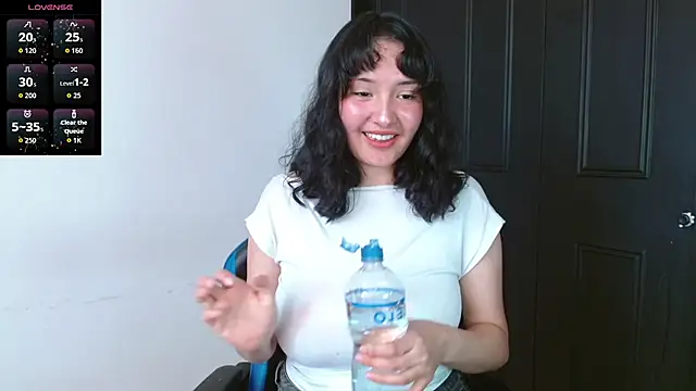 alexaa08 online show from 05/20/26, 09:12