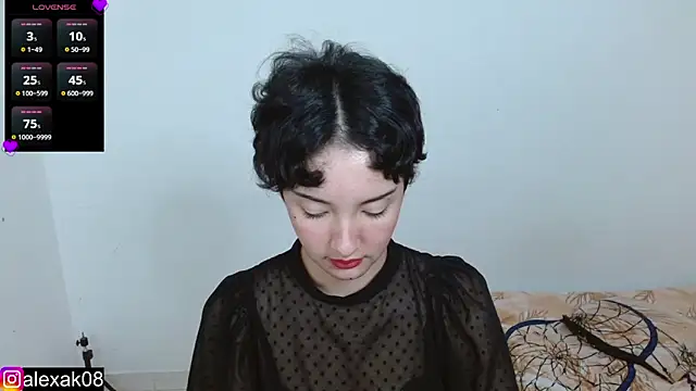 Snapshot of alexaa08 chatting on 12/05/24, 12:06 alexaa08 online show from 12/05/24, 12:06