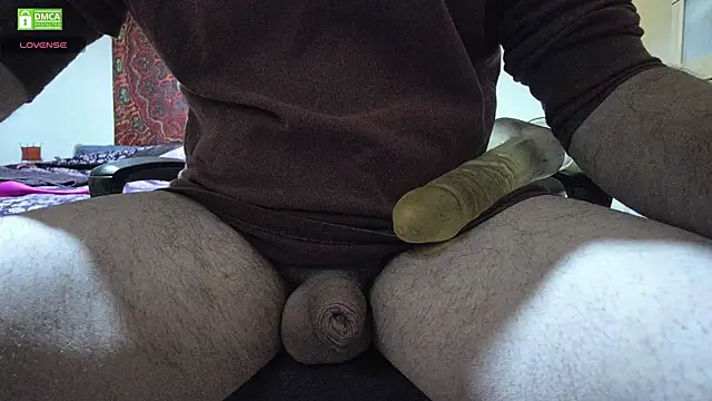 Papi Loveclits online show from 05/15/26, 04:16