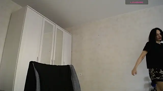 Devil Goddess online show from 11/22/25, 12:59